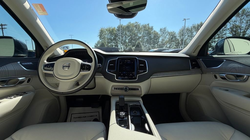 Used 2025 Volvo XC90 T8 Plus w/ Protection Package image 30