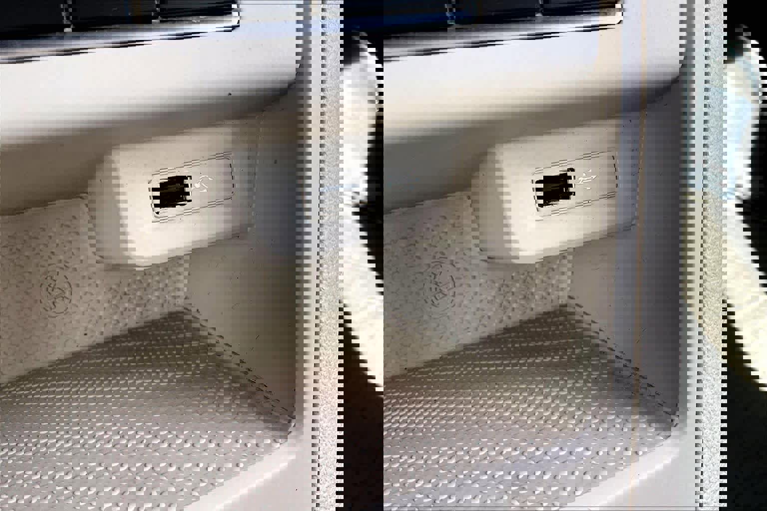 Used 2016 Volkswagen Tiguan S image 35