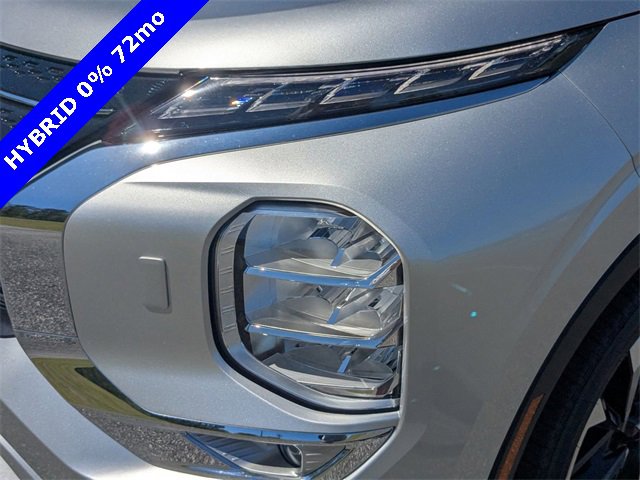 New 2025 Mitsubishi Outlander SEL image 11