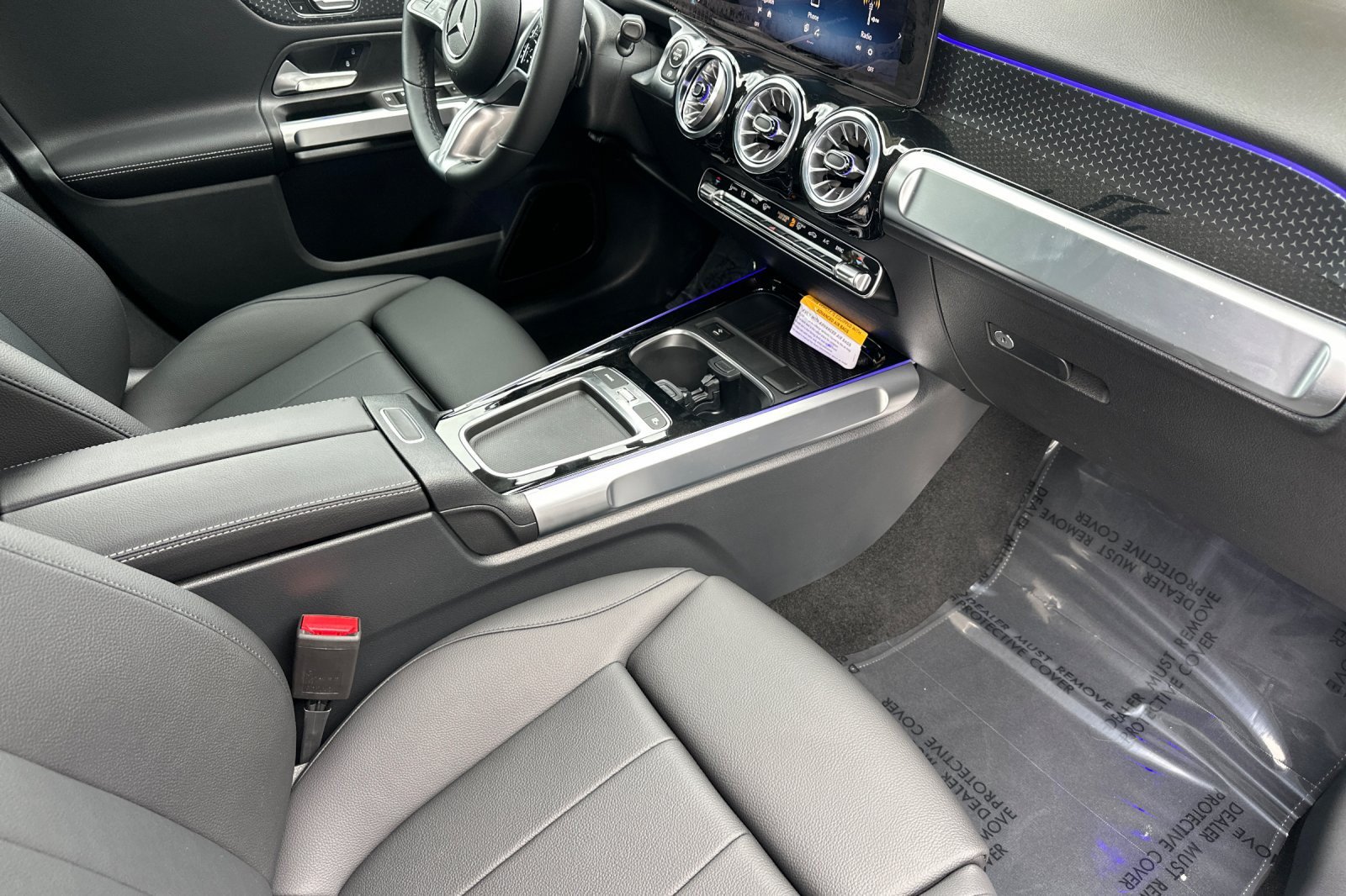 New 2025 Mercedes-Benz GLB 250 image 15