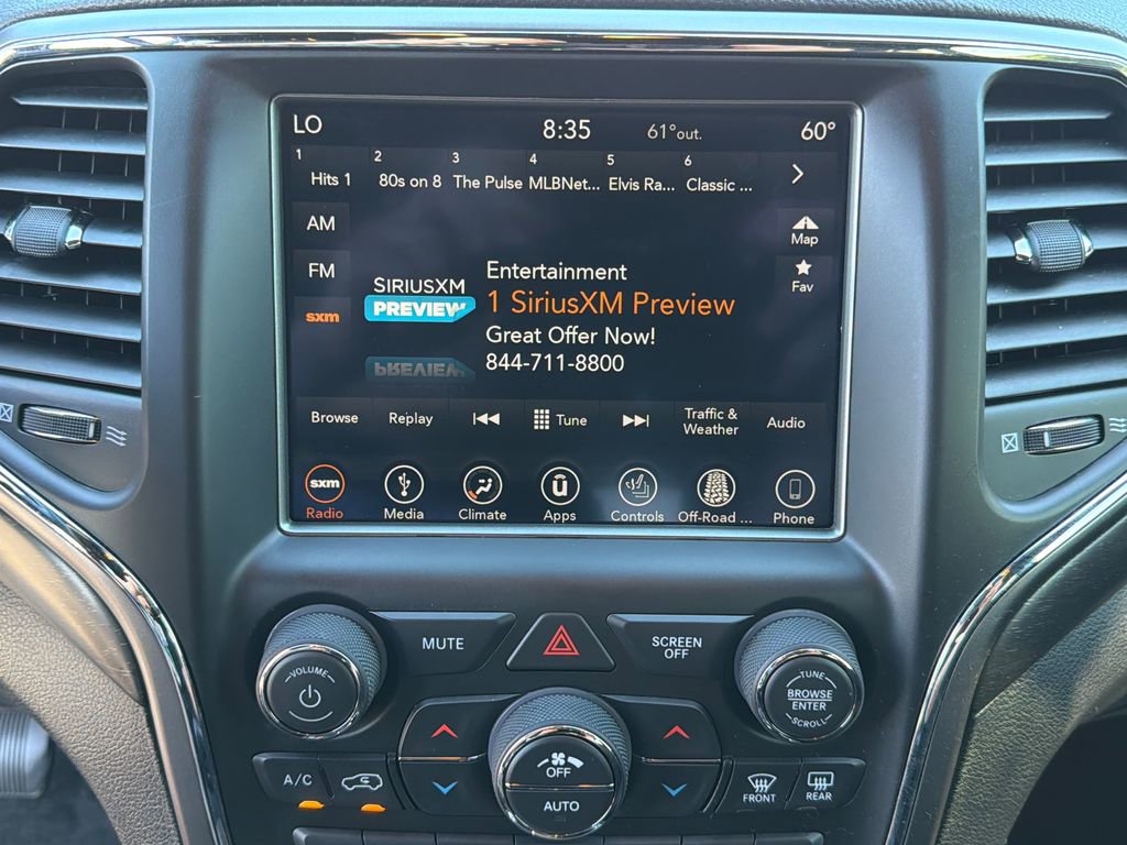 Used 2018 Jeep Grand Cherokee Laredo AWD/4WD image 29