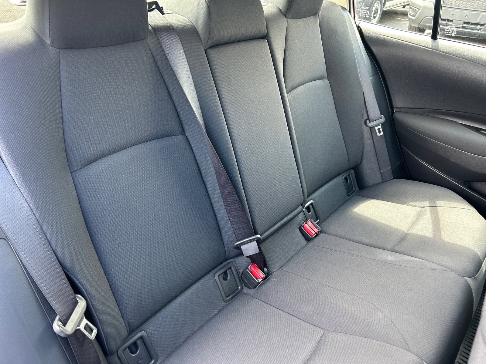 Used 2022 Toyota Corolla LE FWD image 18