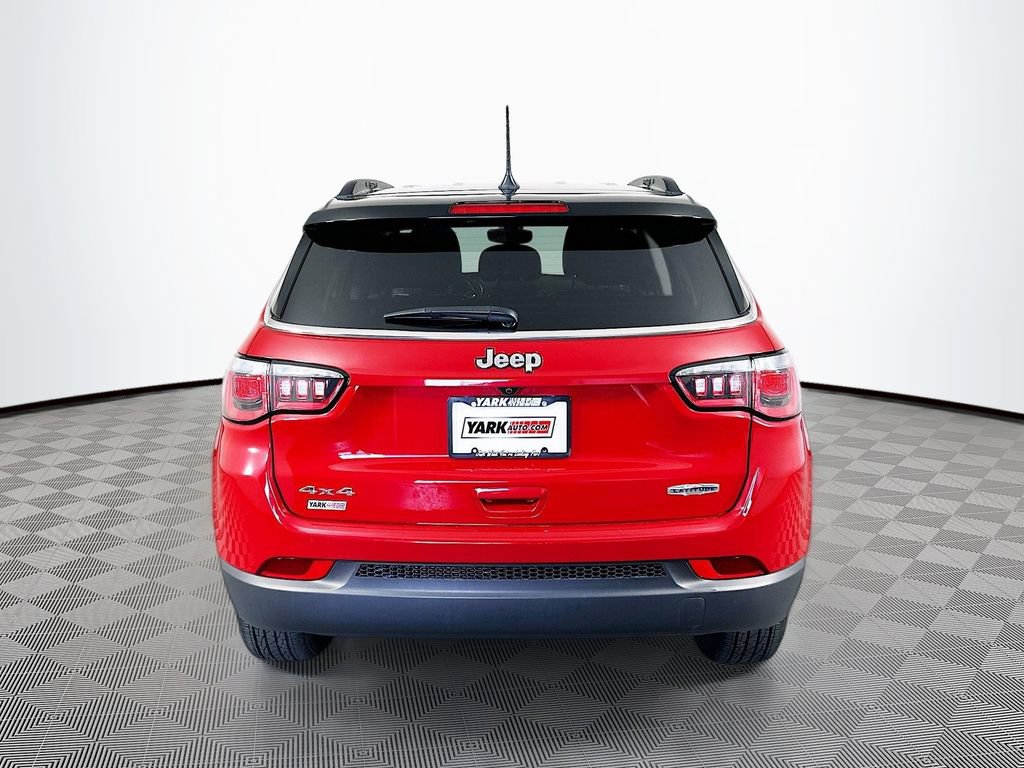 Certified 2020 Jeep Compass Latitude w/ Cold Weather Group AWD/4WD image 10