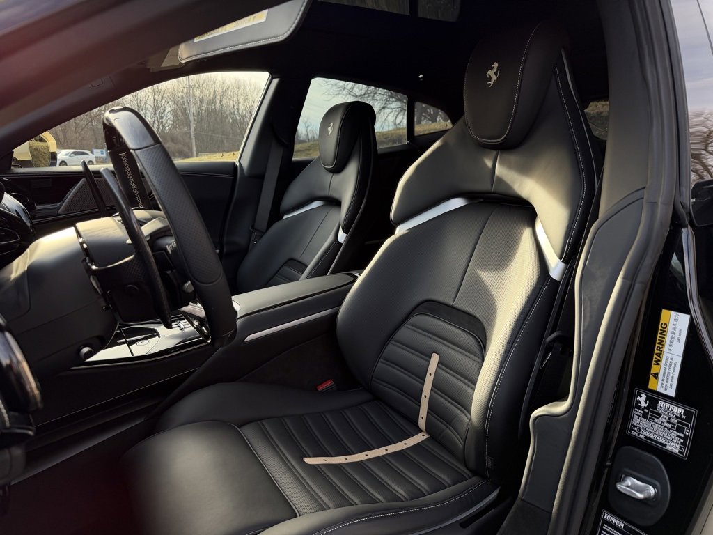 Used 2025 Ferrari Purosangue image 6