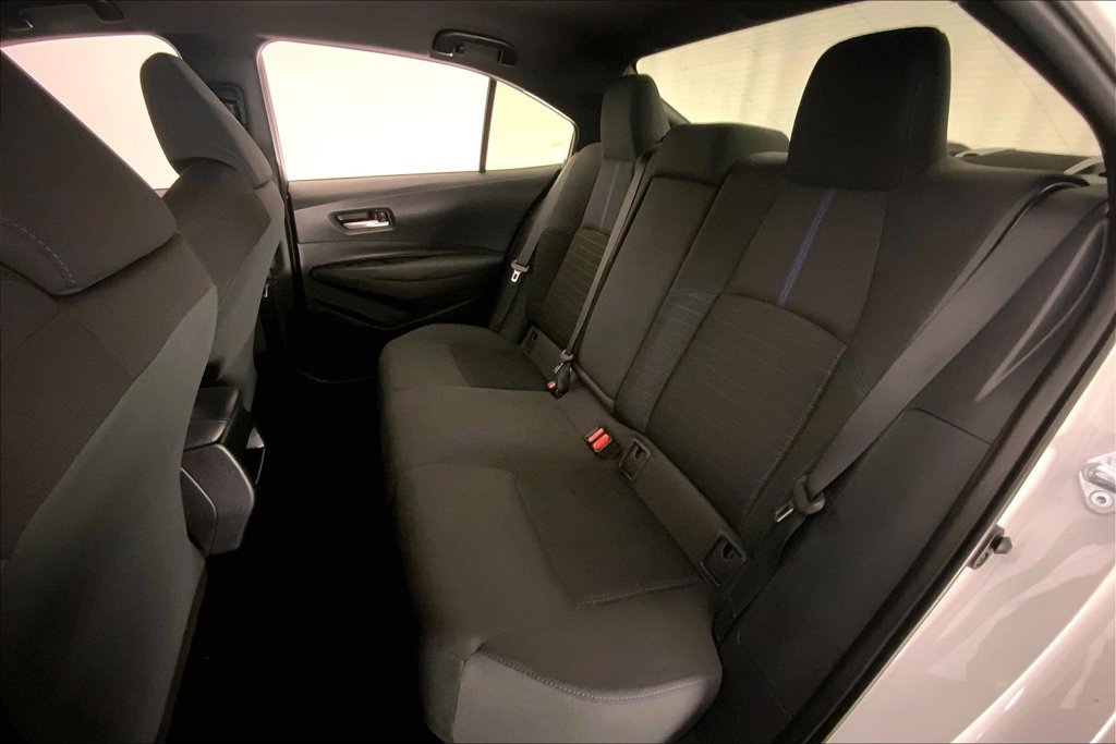 Used 2022 Toyota Corolla SE FWD image 14