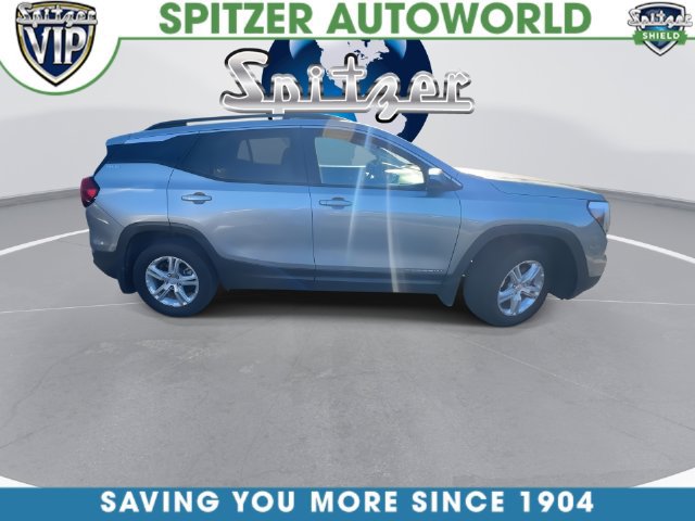 Used 2024 GMC Terrain SLE w/ Driver Convenience Package AWD/4WD image 17