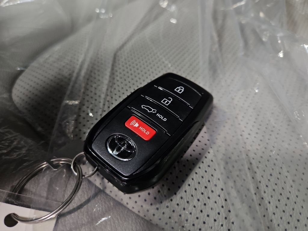 New 2026 Toyota Grand Highlander XLE image 32