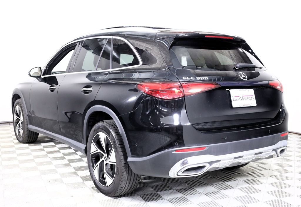 Certified 2024 Mercedes-Benz GLC 300 4MATIC image 4