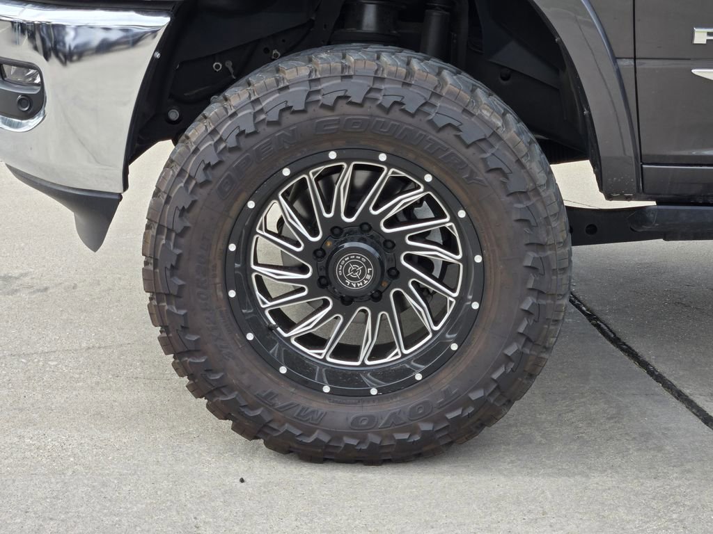 Used 2024 RAM 2500 Limited image 17