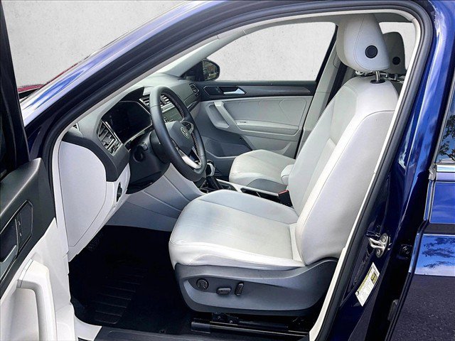 Used 2022 Volkswagen Tiguan SE FWD image 24