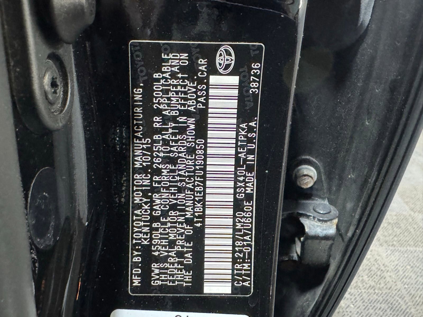 Used 2015 Toyota Avalon Limited image 27