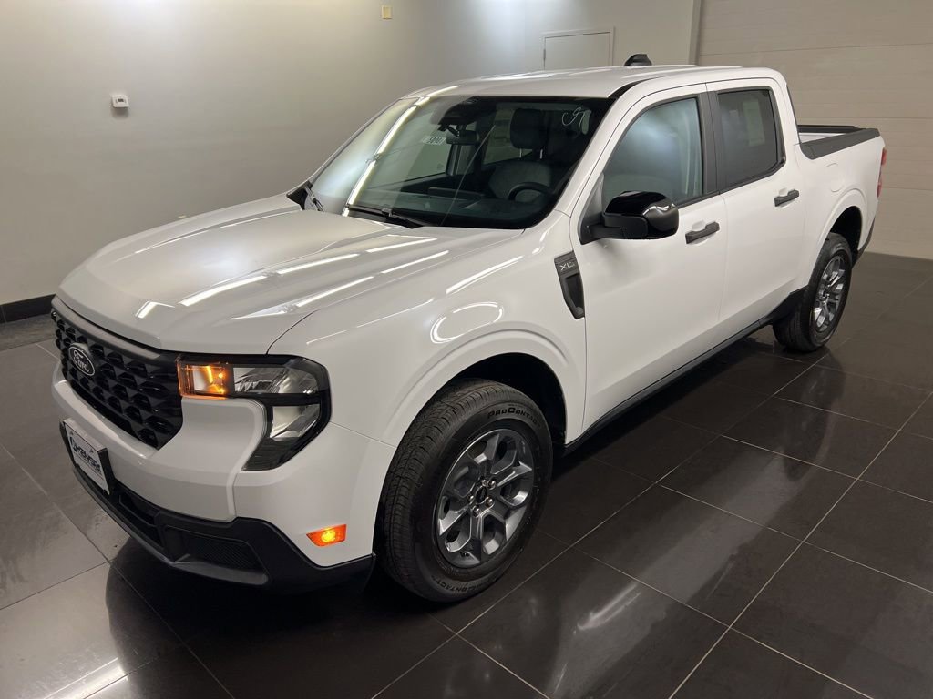 New 2026 Ford Maverick XLT w/ Equipment Group 301A image 3