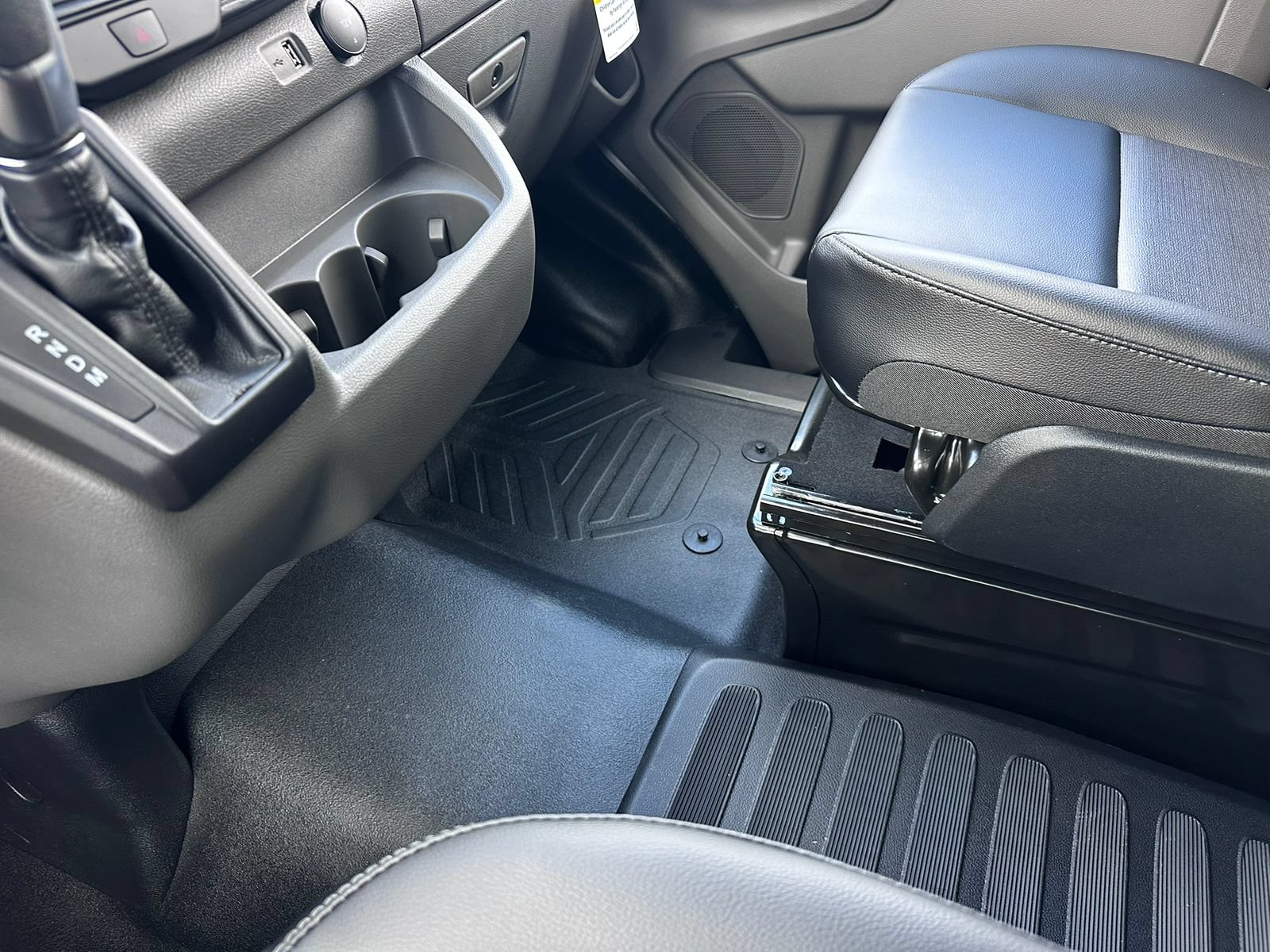 New 2026 Ford Transit 350 148 High Roof Extended w/ Load Area Protection Package RWD image 30