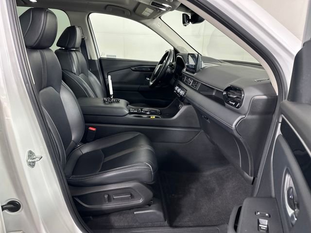 Used 2023 Honda Pilot Touring image 28