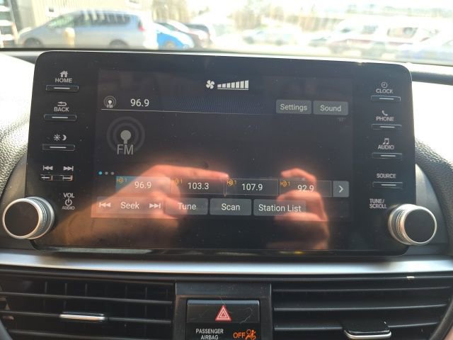 Used 2020 Honda Accord EX image 18