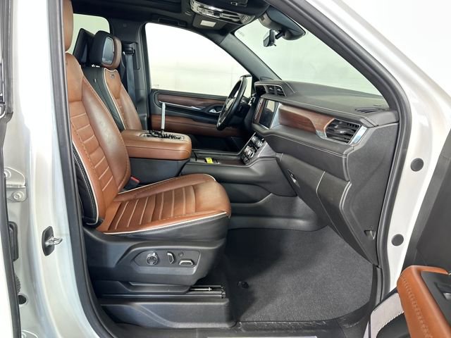 Used 2024 GMC Yukon XL Denali Ultimate image 33