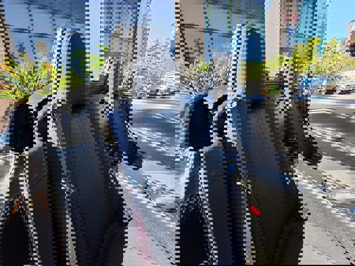 Used 2022 MAZDA MX-5 Miata Sport image 19