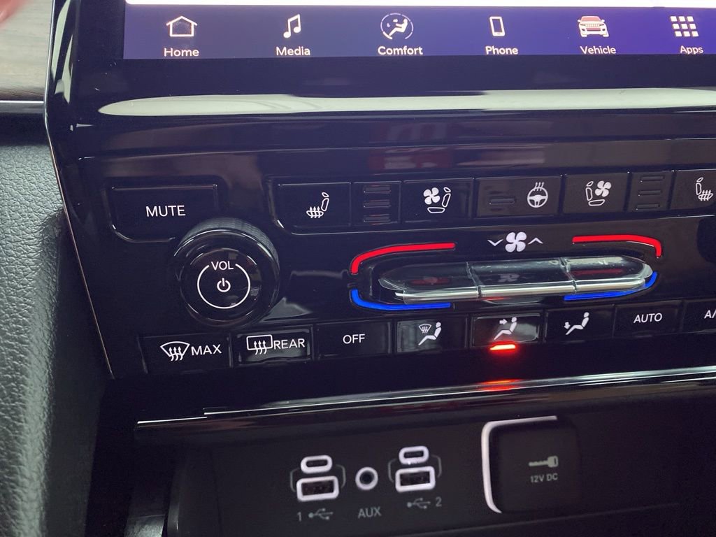 New 2025 Jeep Grand Cherokee L Summit w/ Obsidian Package image 29