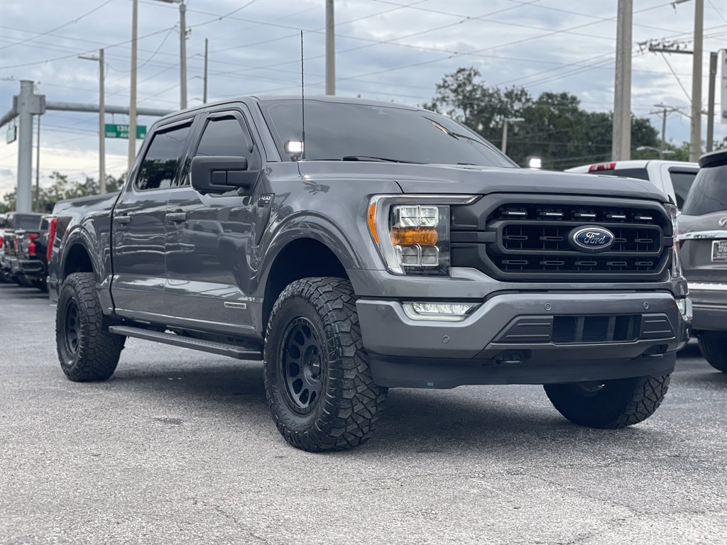Used 2021 Ford F150 XLT w/ Equipment Group 302A High AWD/4WD image 19