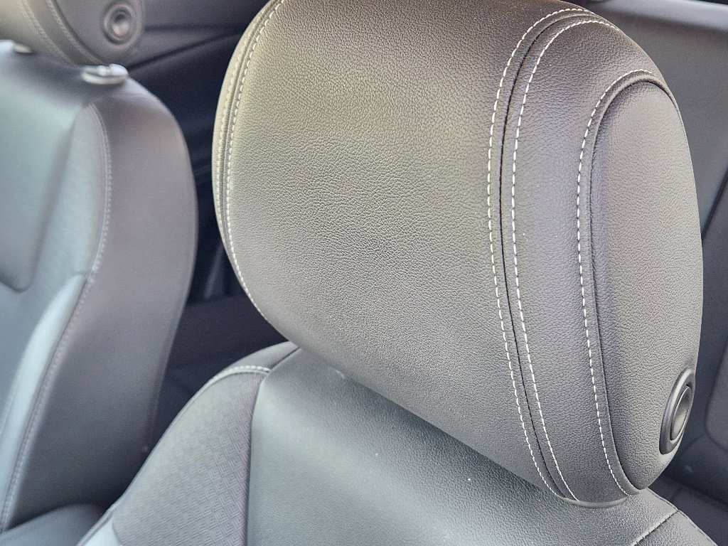 Certified 2025 Buick Encore GX Preferred image 15