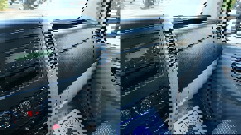 Used 2011 Mercedes-Benz Sprinter 3500 image 6