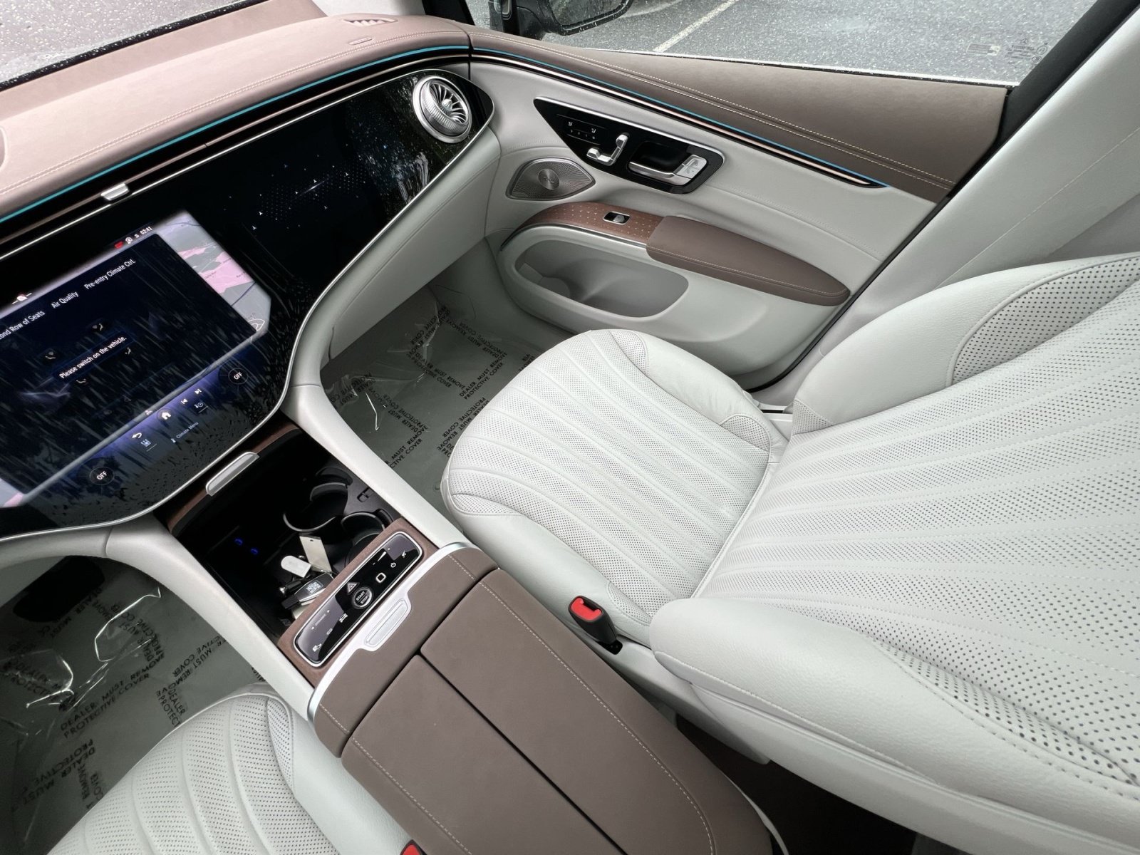 Certified 2023 Mercedes-Benz EQS 580 4MATIC SUV image 14