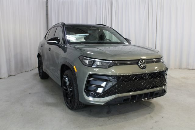 New 2026 Volkswagen Tiguan SE R-Line AWD/4WD image 38