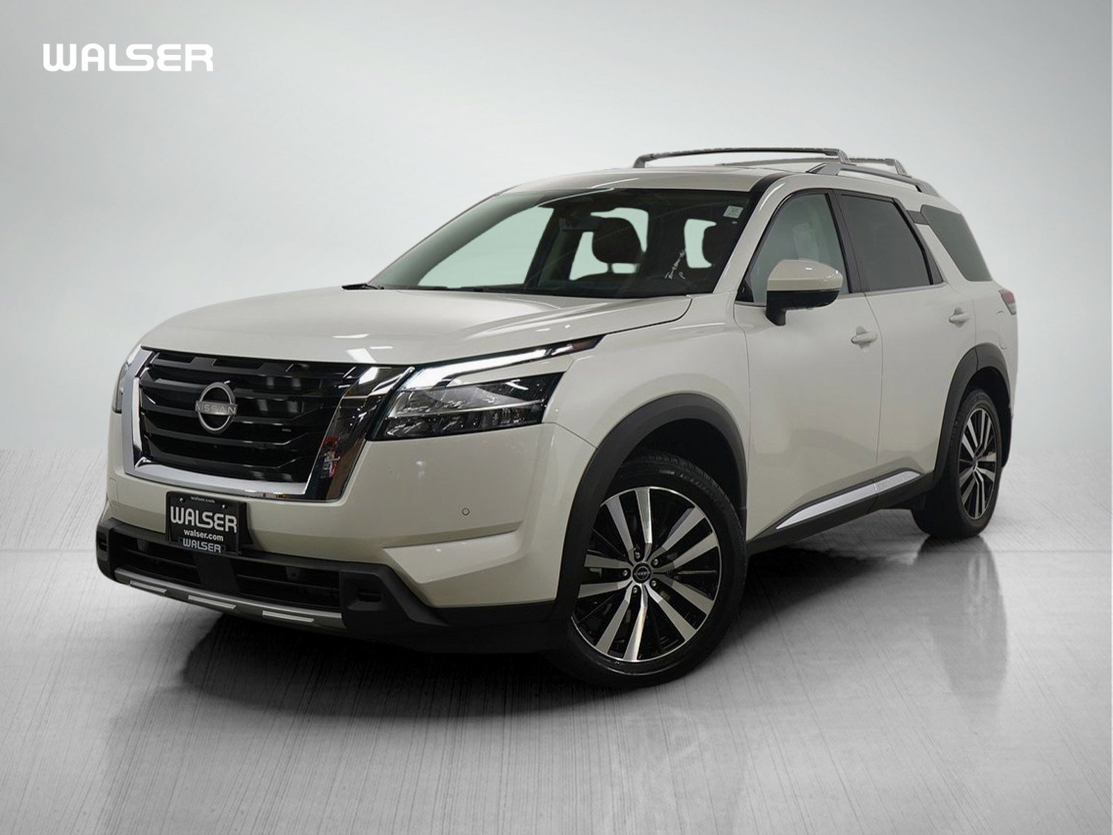 Used 2023 Nissan Pathfinder Platinum