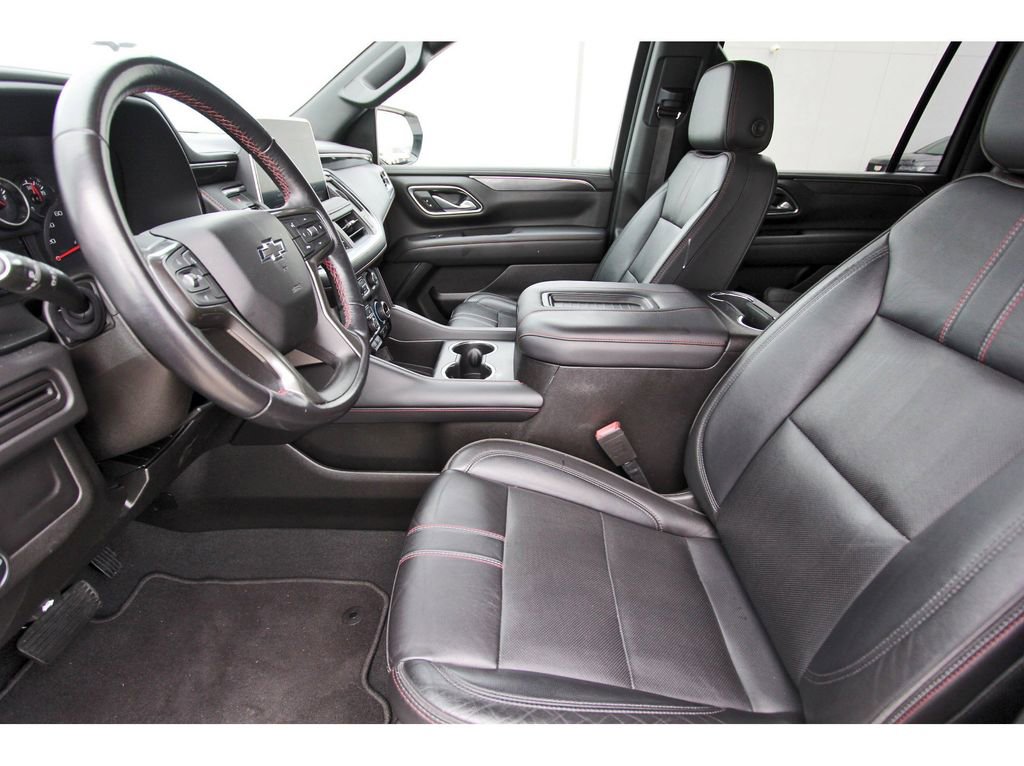 Used 2021 Chevrolet Suburban RST AWD/4WD image 6