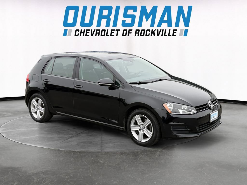 Used 2017 Volkswagen Golf Wolfsburg Edition FWD image 1