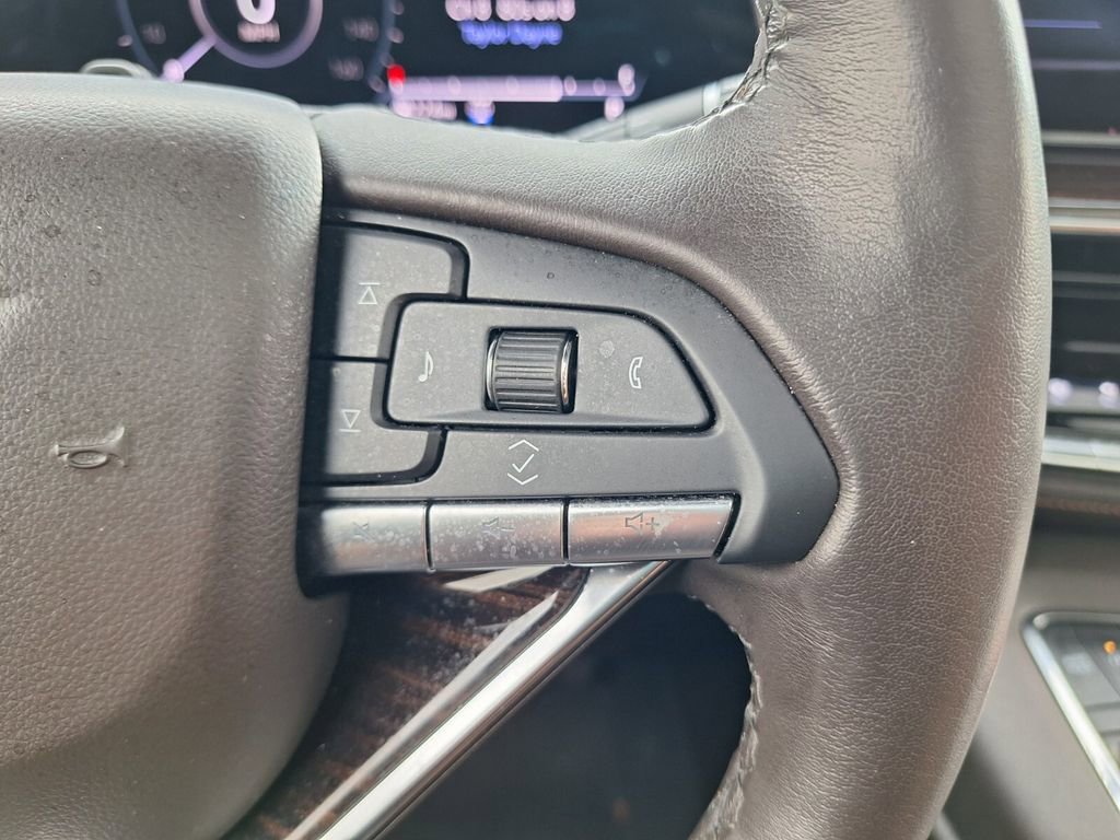 Used 2023 Cadillac Escalade Sport w/ Touring Package image 21