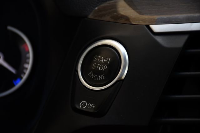 Used 2019 BMW X3 sDrive30i w/ Premium Package image 15