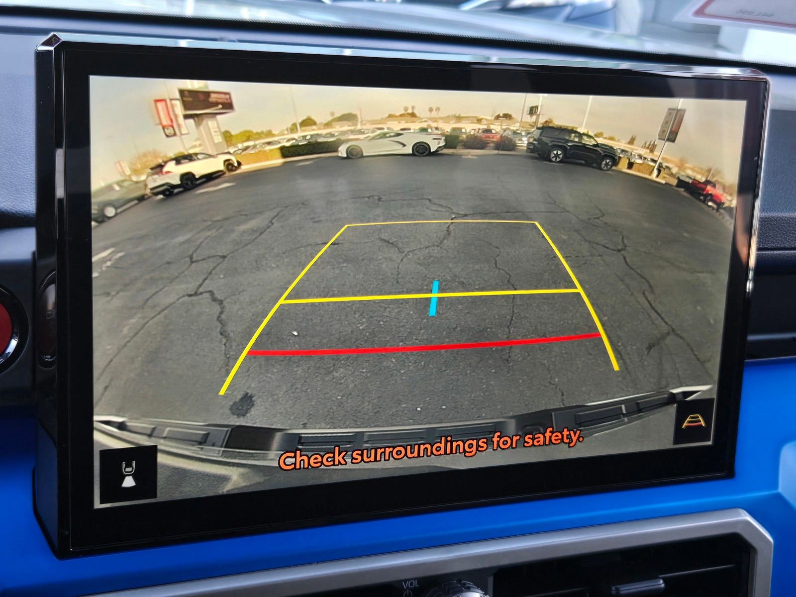 Certified 2025 Toyota Tacoma TRD Off-Road image 14