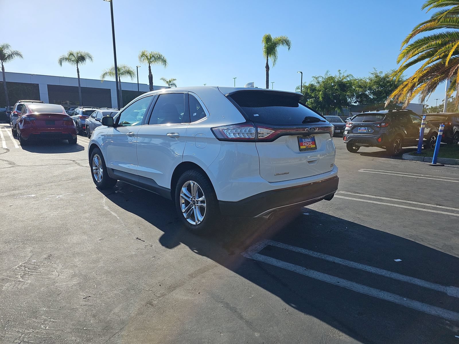 Used 2015 Ford Edge SEL w/ Equipment Group 201A FWD image 5