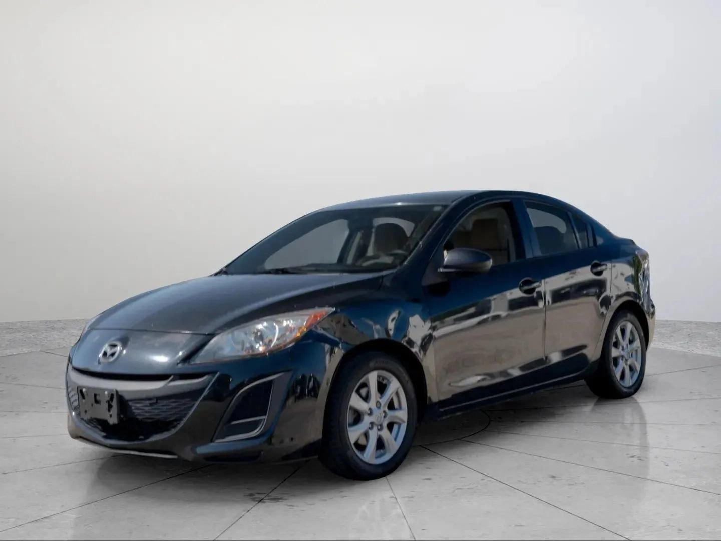 Used 2010 MAZDA MAZDA3 i Touring image 1