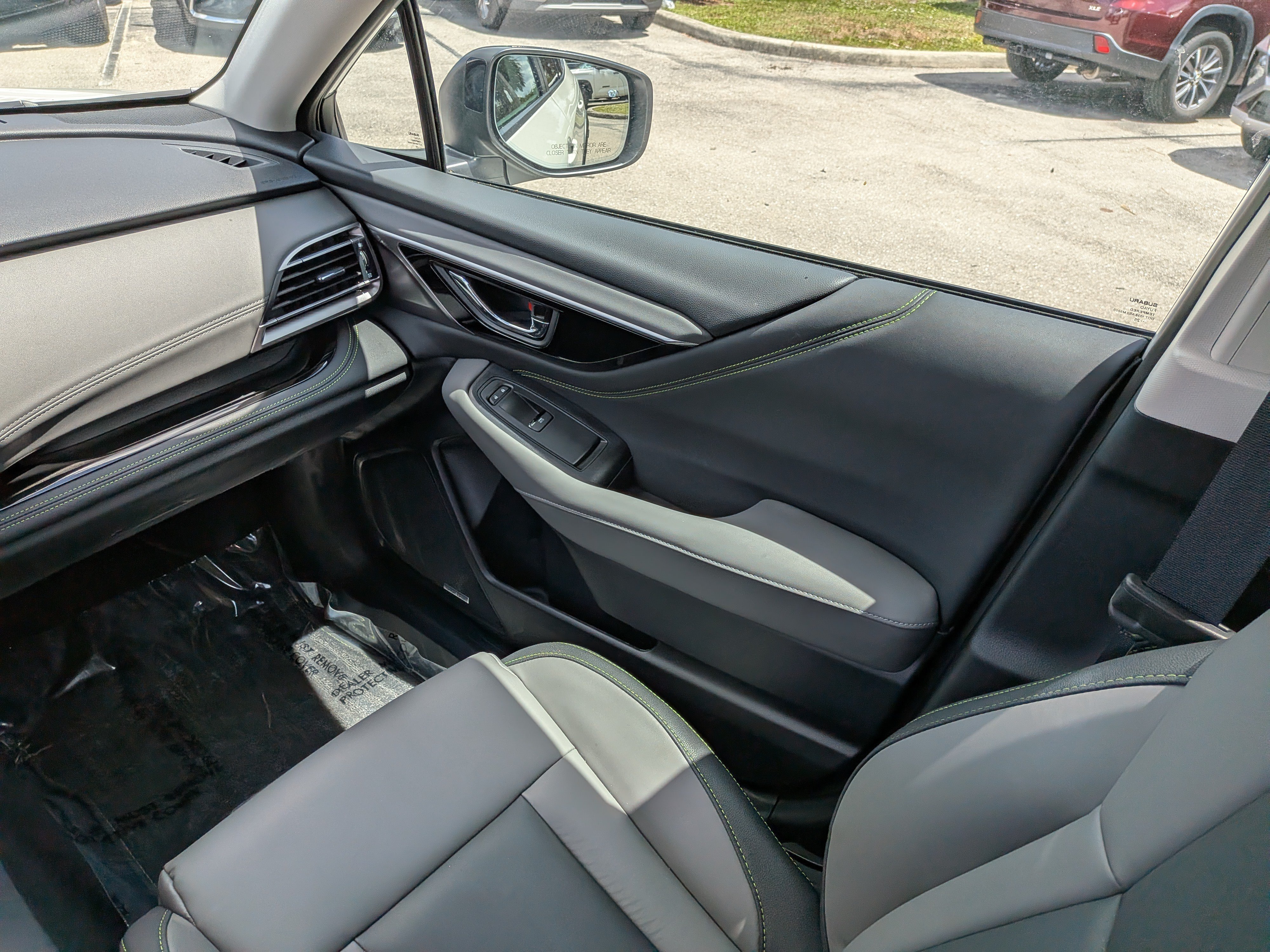 Certified 2025 Subaru Outback Onyx Edition AWD/4WD image 19