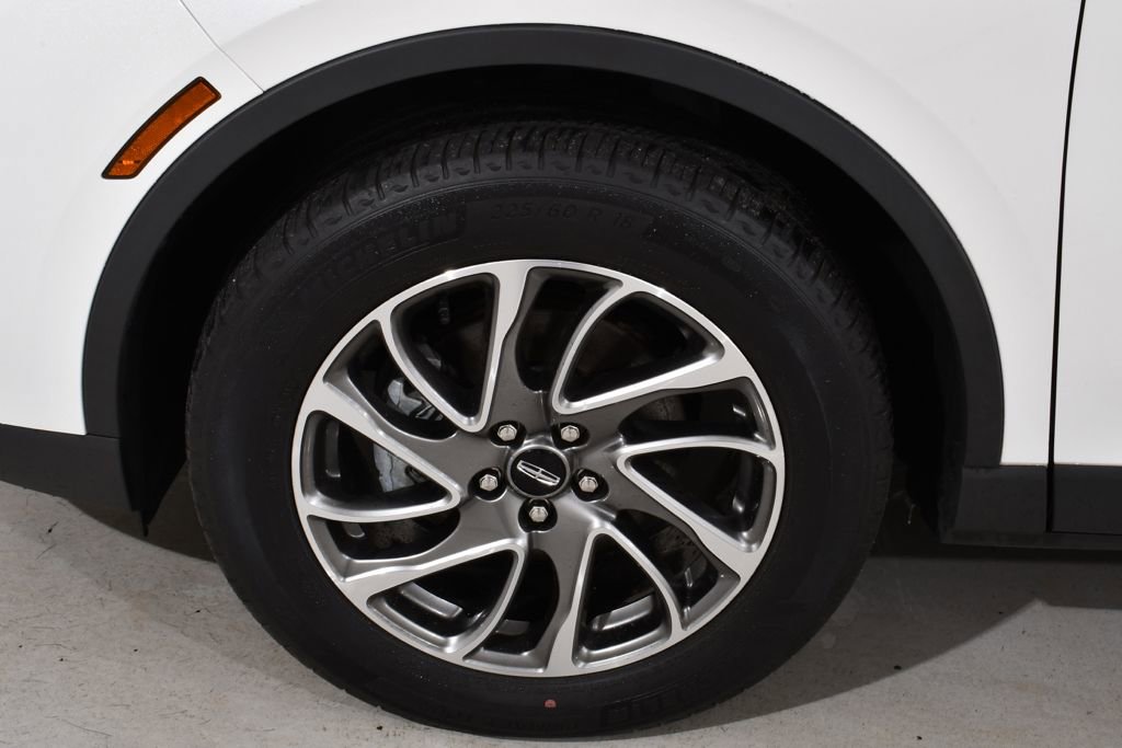 Used 2022 Lincoln Corsair AWD w/ Equipment Group 101A image 22
