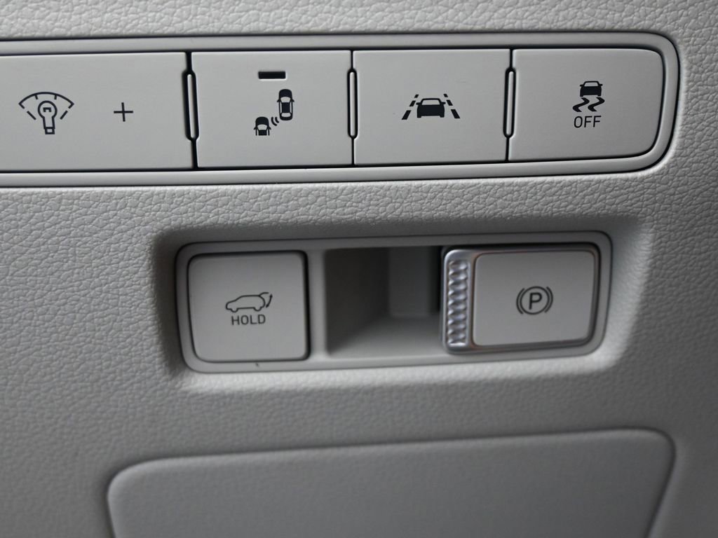 Used 2021 Hyundai Palisade Limited w/ Cargo Package image 31