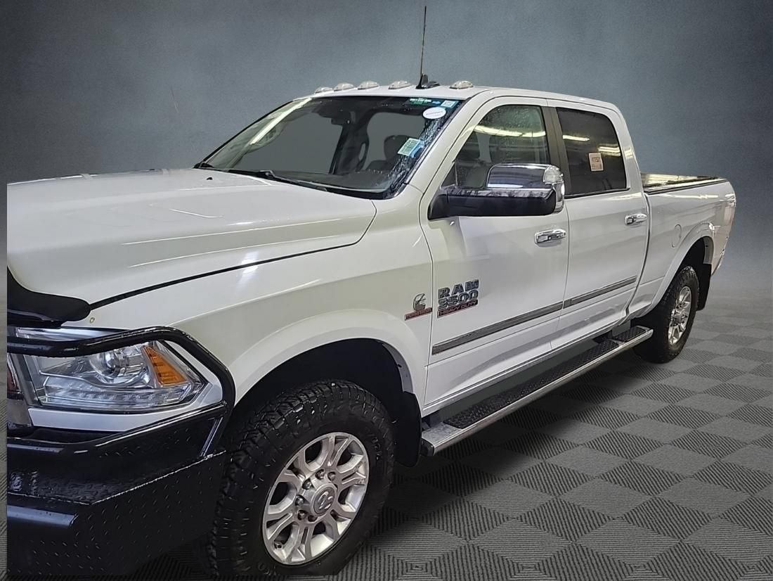 Used 2013 RAM 3500 Laramie AWD/4WD image 3