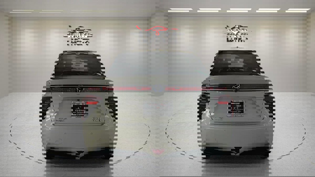 Used 2018 Toyota Mirai image 4