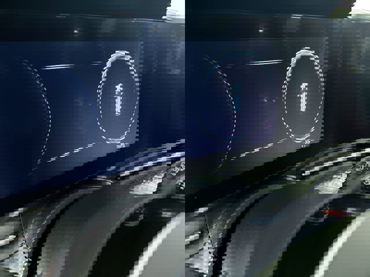 Used 2024 Kia Carnival SX Prestige image 20