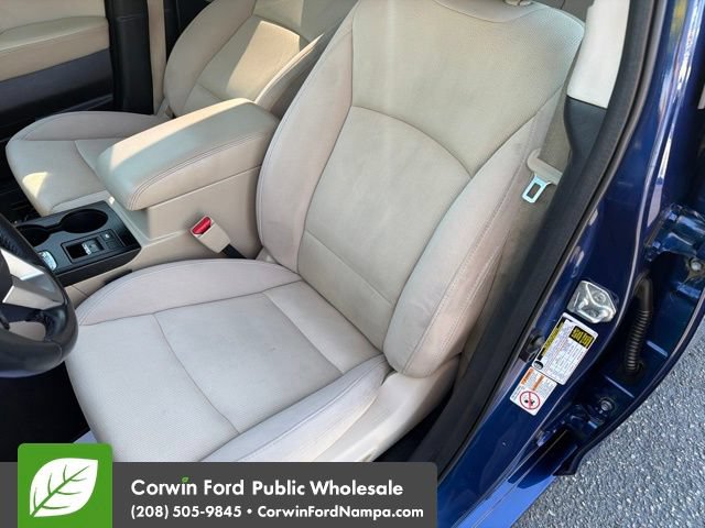 Used 2017 Subaru Legacy 2.5i Premium AWD/4WD image 24