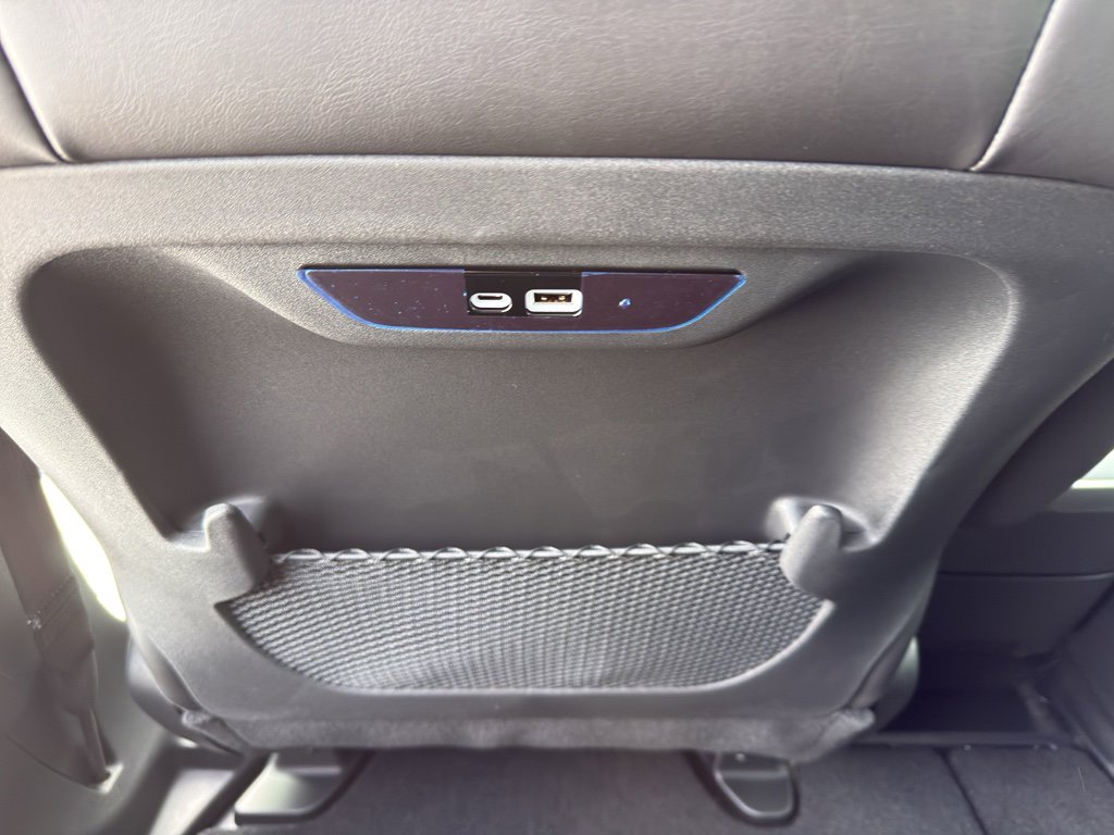 New 2026 Chrysler Pacifica Select image 30