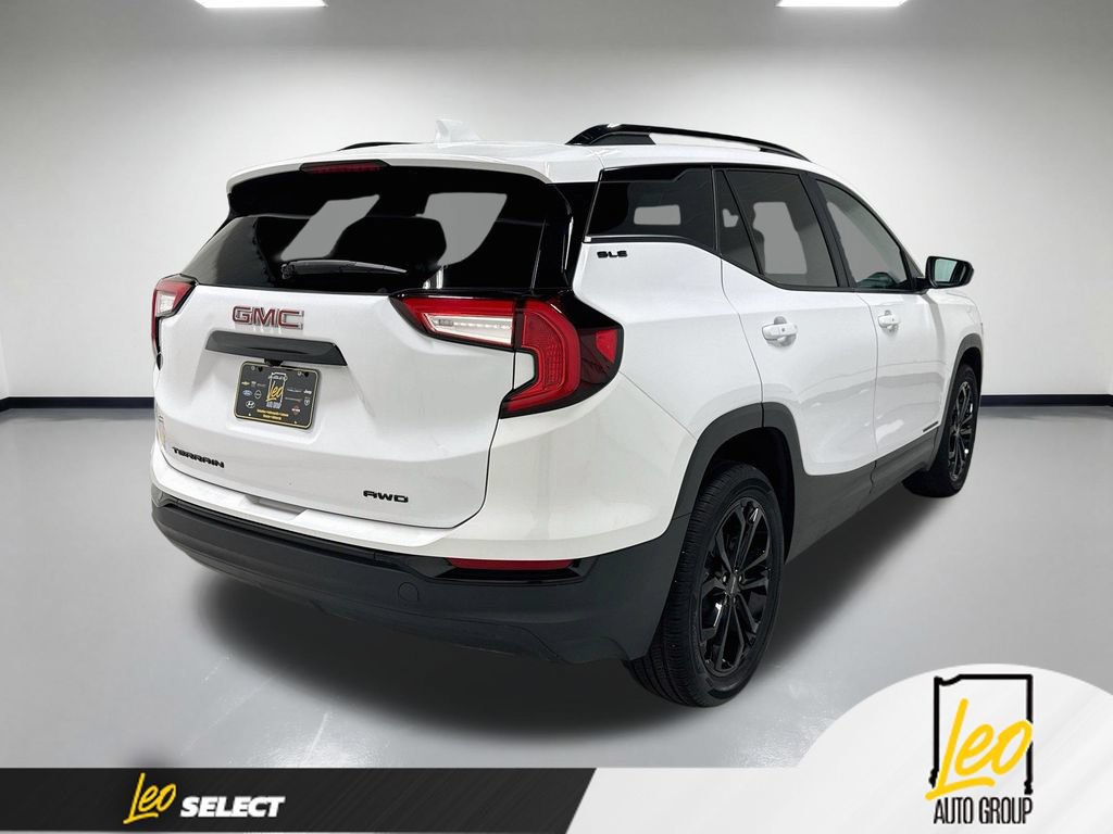 Used 2022 GMC Terrain SLE w/ GMC Pro Grade Package AWD/4WD image 7