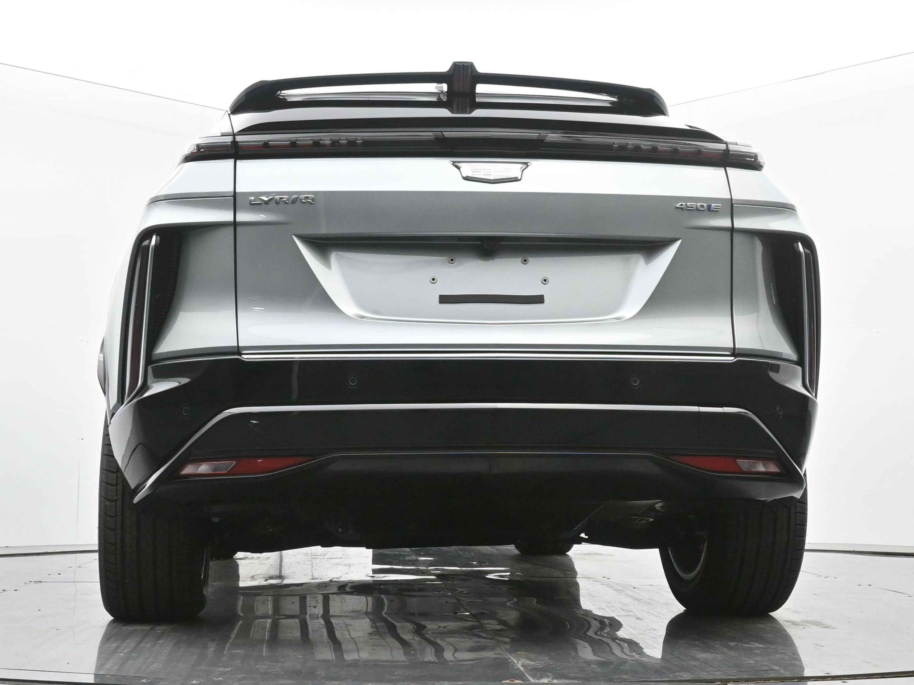 New 2025 Cadillac Lyriq Luxury image 18