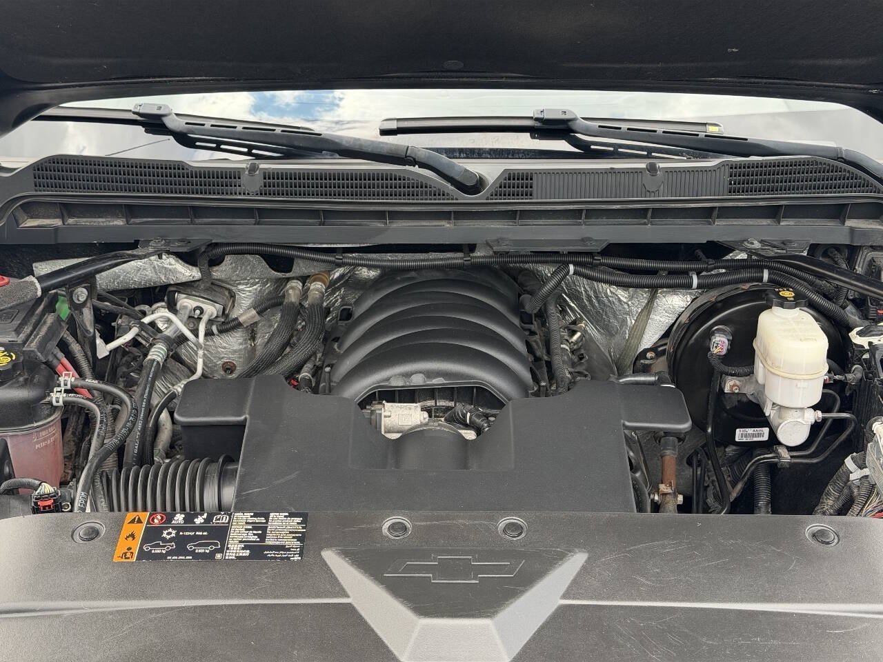 Used 2017 Chevrolet Silverado 1500 LTZ Z71 w/ LTZ Plus Package AWD/4WD image 26
