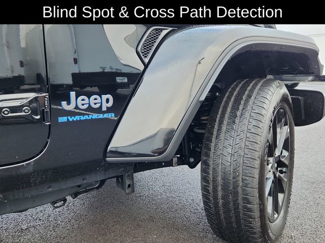 Used 2025 Jeep Wrangler Sahara 4xe w/ Safety Group image 19