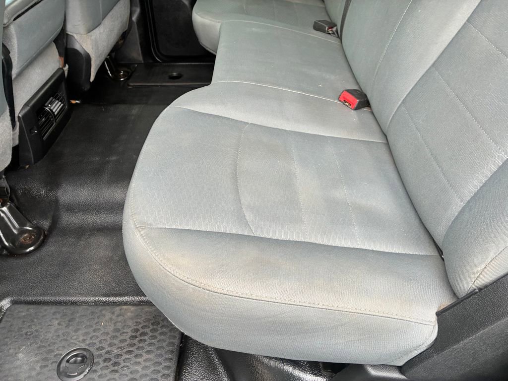 Used 2018 RAM 2500 Tradesman w/ Chrome Appearance Group AWD/4WD image 19