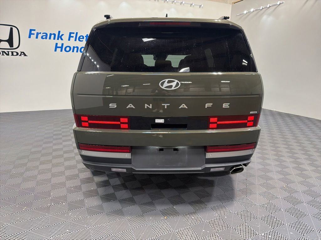 Used 2024 Hyundai Santa Fe Limited AWD/4WD image 4