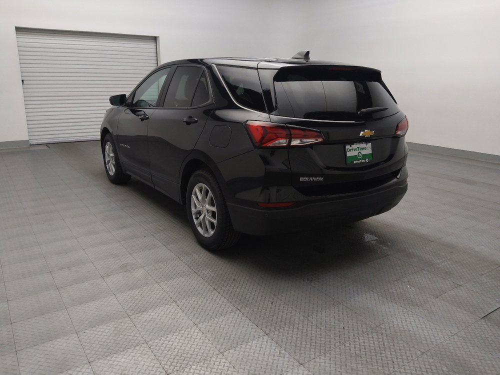Used 2022 Chevrolet Equinox LS FWD image 5